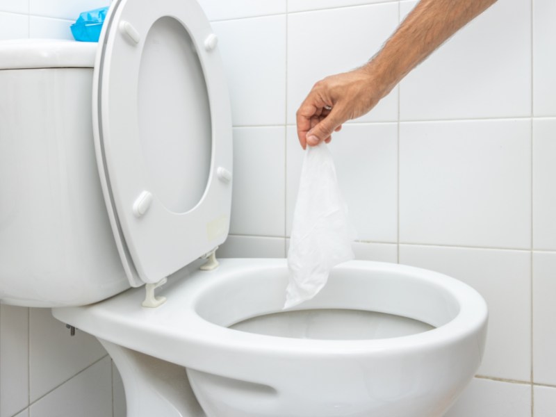 can you wipe your bum with antibacterial wipes