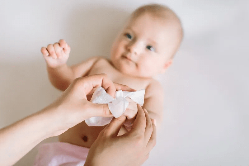 using wipes on newborns